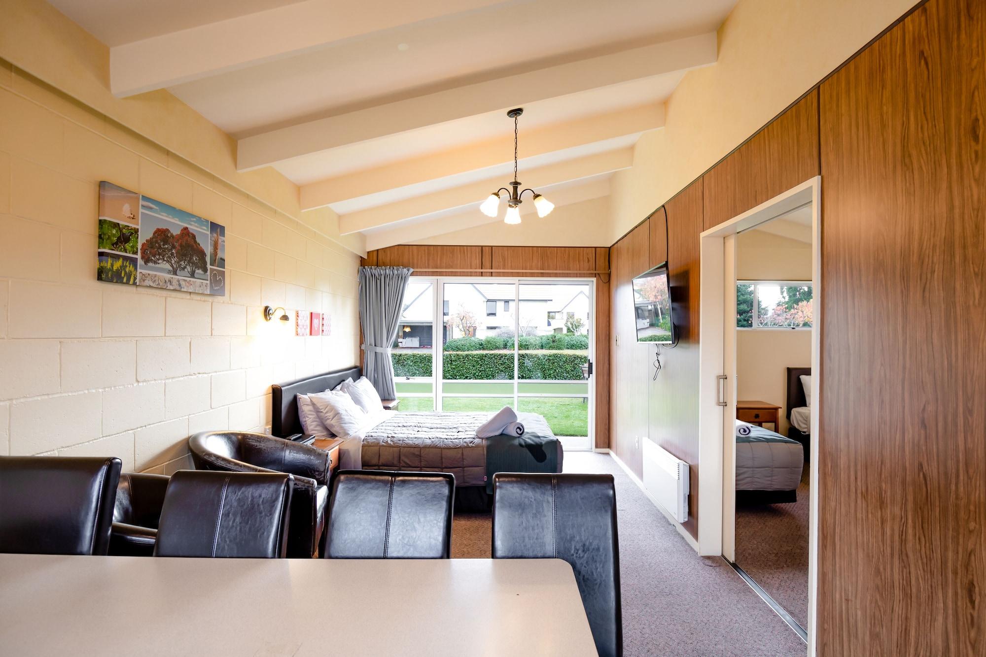 Alpine View Motel Te Anau Exterior photo