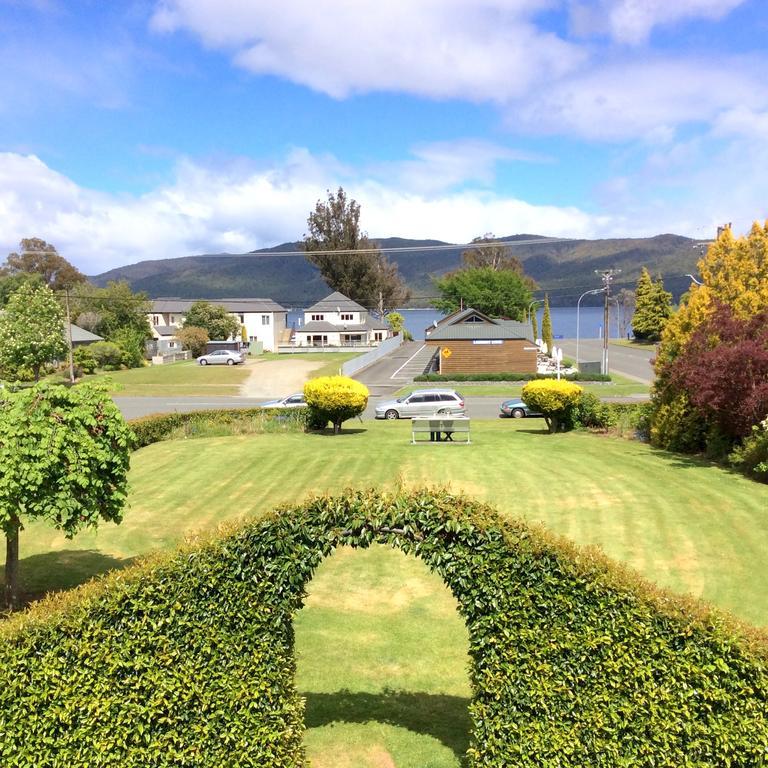 Alpine View Motel Te Anau Exterior photo