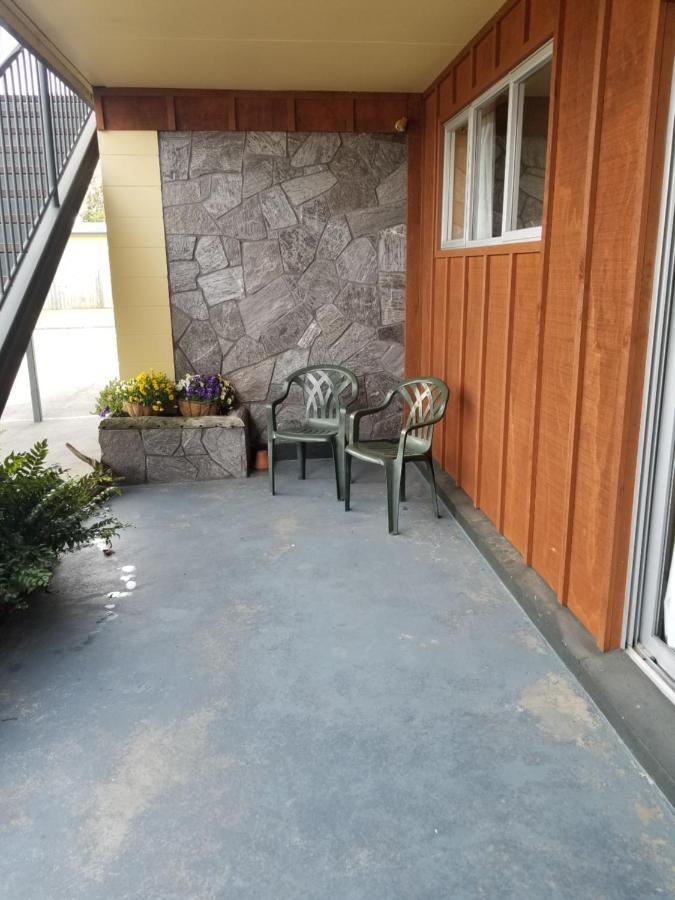Alpine View Motel Te Anau Exterior photo