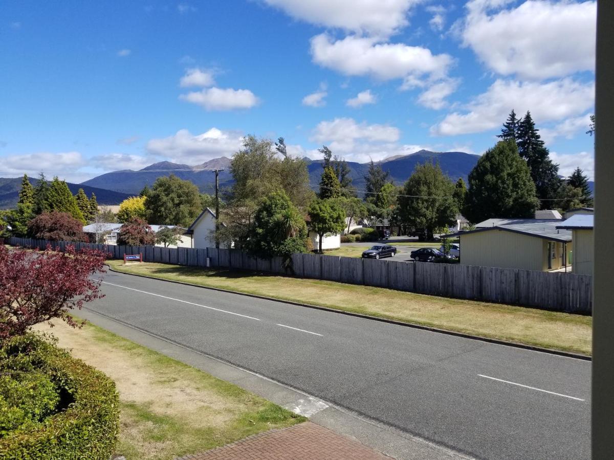 Alpine View Motel Te Anau Exterior photo